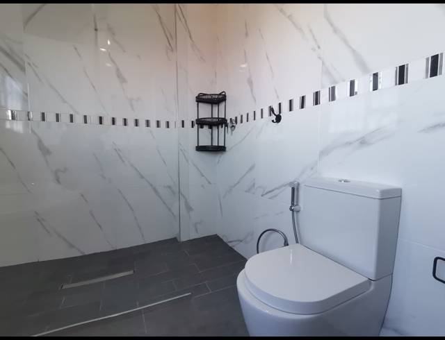 4 BEDROOM HOUSE FOR SALE IN BASSONIA